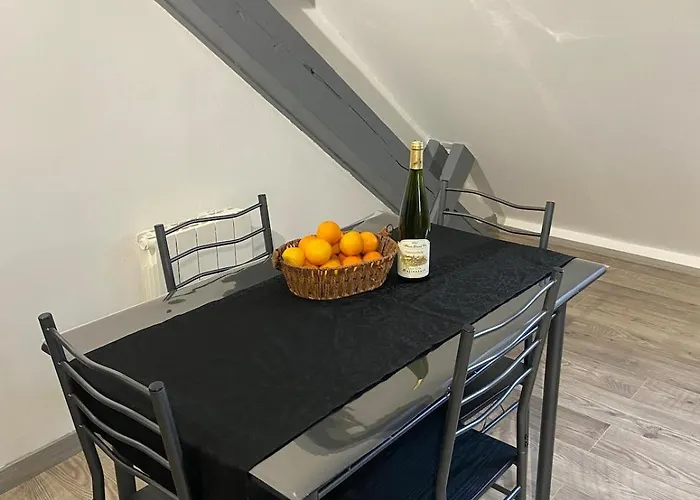 Au Pays Des Cigognes Lägenhet Colmar